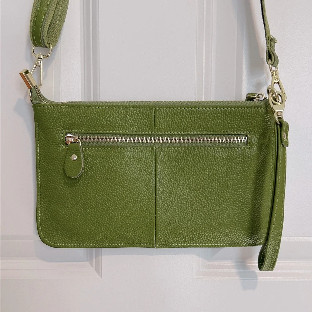 Green Women's Crossbody Bag/ Wristlet with Adjustable Straps - Picture 3 of 5